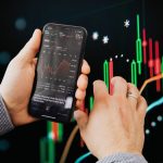 Las mejores apps y plataformas para invertir desde el móvil